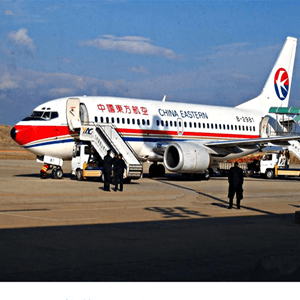 博乐阿拉山口机场空运航空快运业稳步发展的原因是什么？